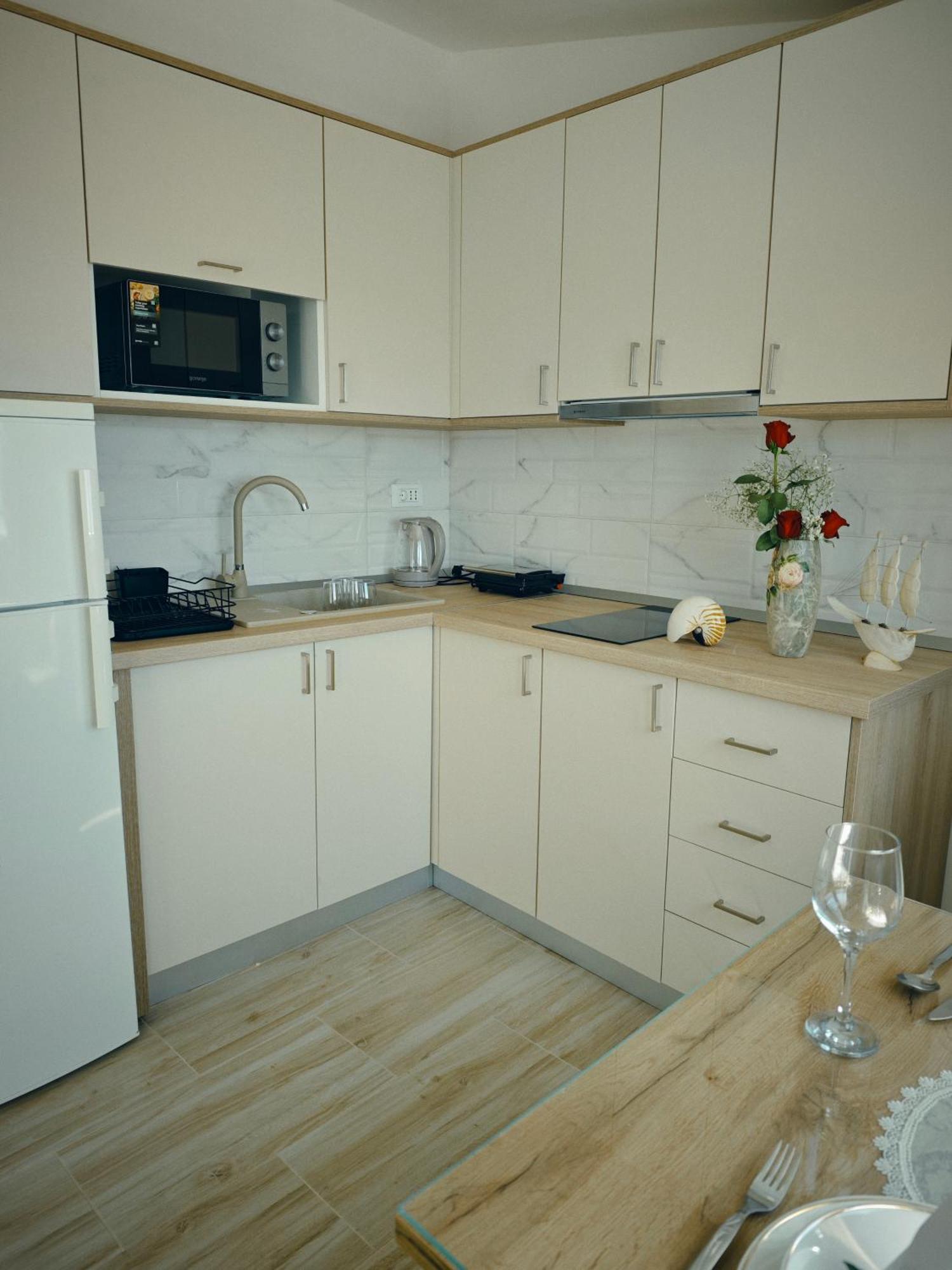 Apartment Topic บาชกาโวดา ภายนอก รูปภาพ