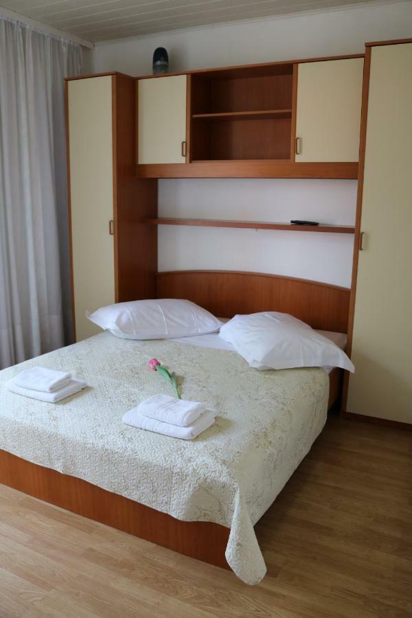 Apartment Topic บาชกาโวดา ภายนอก รูปภาพ